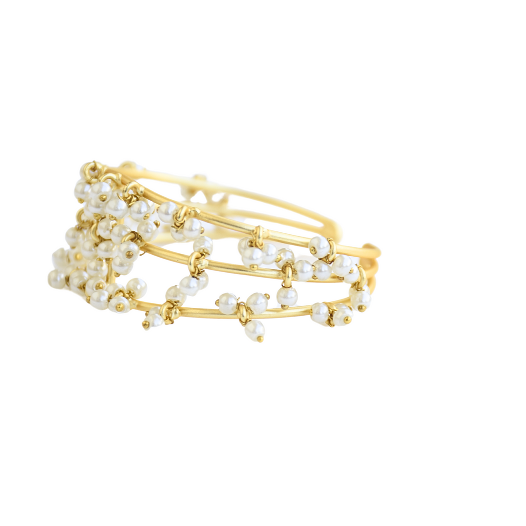 Glory Minimal Pearl Bangle