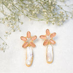 Load image into Gallery viewer, Modern Auricka Celestial Pearl Drop Earrings with Pearl, Crystals and 18k gold plating