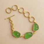 Load image into Gallery viewer, Minimal 3 stone semiprecious quartz easy to style waterproof decent green colour bracelet