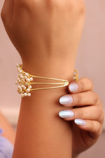 Load image into Gallery viewer, Glory Minimal Pearl Bangle