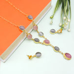 Load image into Gallery viewer, Dainty and modern necklace set perfect for any occasion, elegant and feminine accessory
