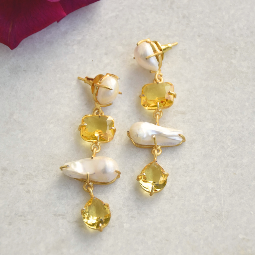 Dangle drop classic pearl geometric earrings