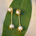 Load image into Gallery viewer, Hypoallergenic natural pearl earrings
