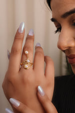 Load image into Gallery viewer, Timeless Pearl Ring

