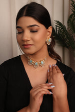 Load image into Gallery viewer, Dazzling Necklace Set
