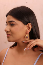 Load image into Gallery viewer, Modern Lightweight Earrings
