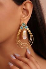 Load image into Gallery viewer, Handcrafted Pearl Dangle
