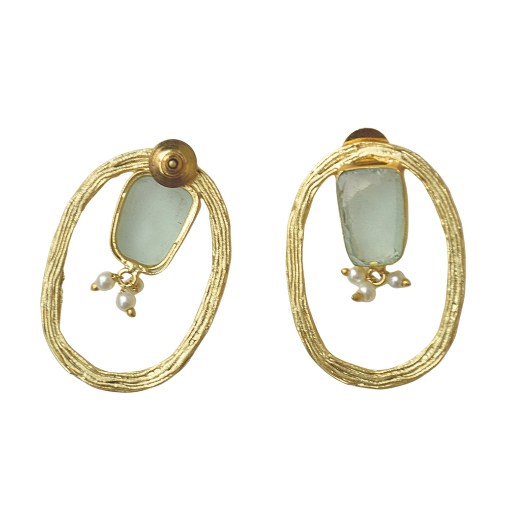 Versatile Aqua Studs