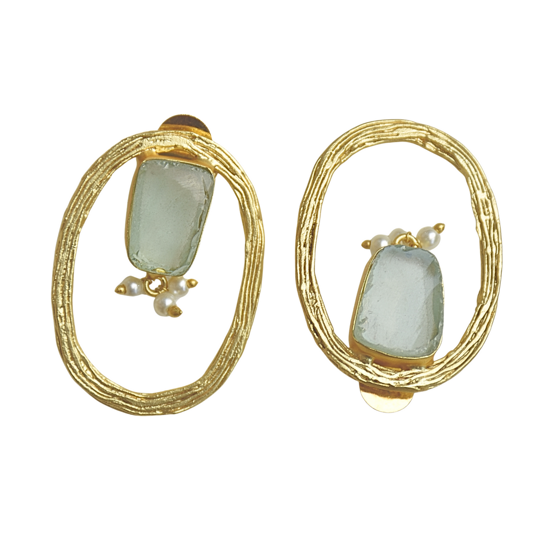 Versatile Aqua Studs