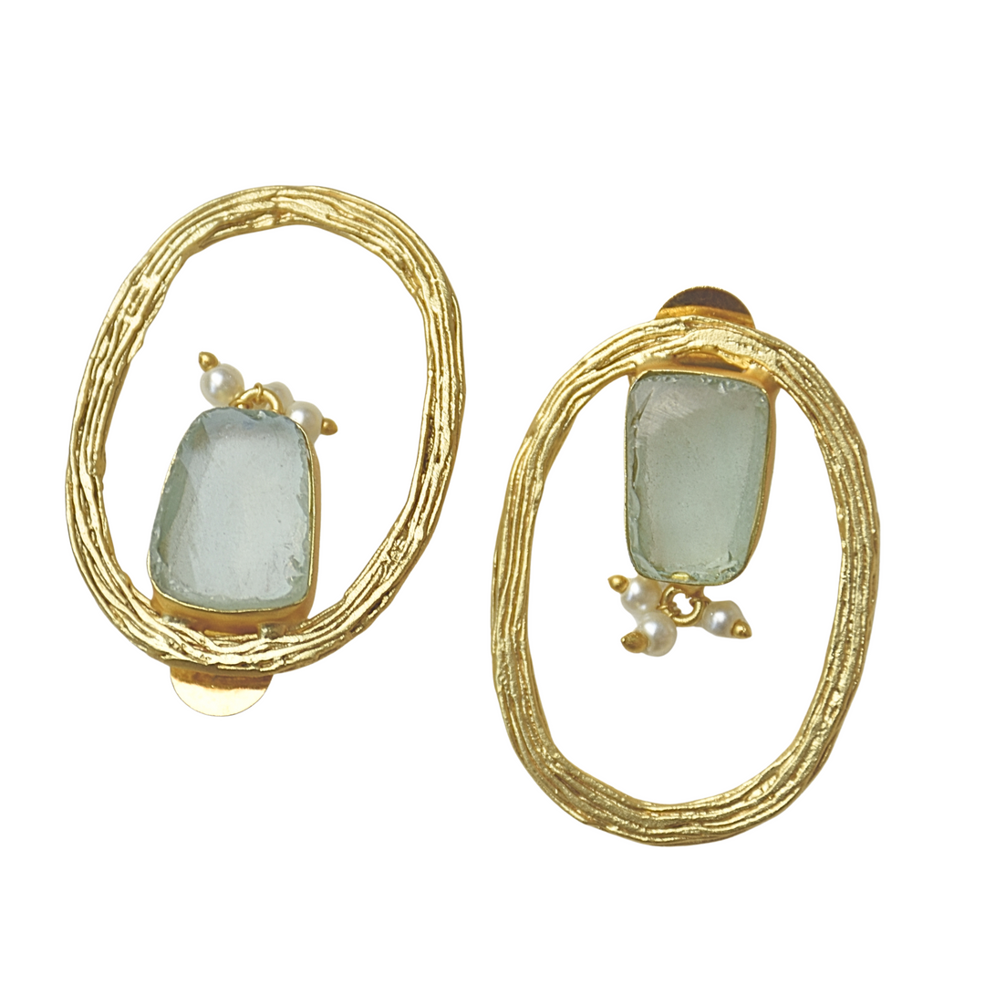 Versatile Aqua Studs