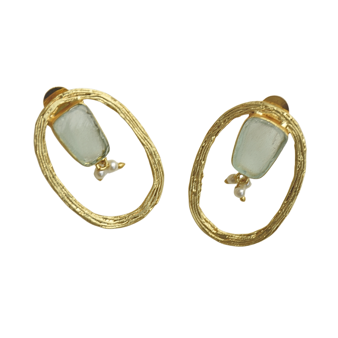 Versatile Aqua Studs