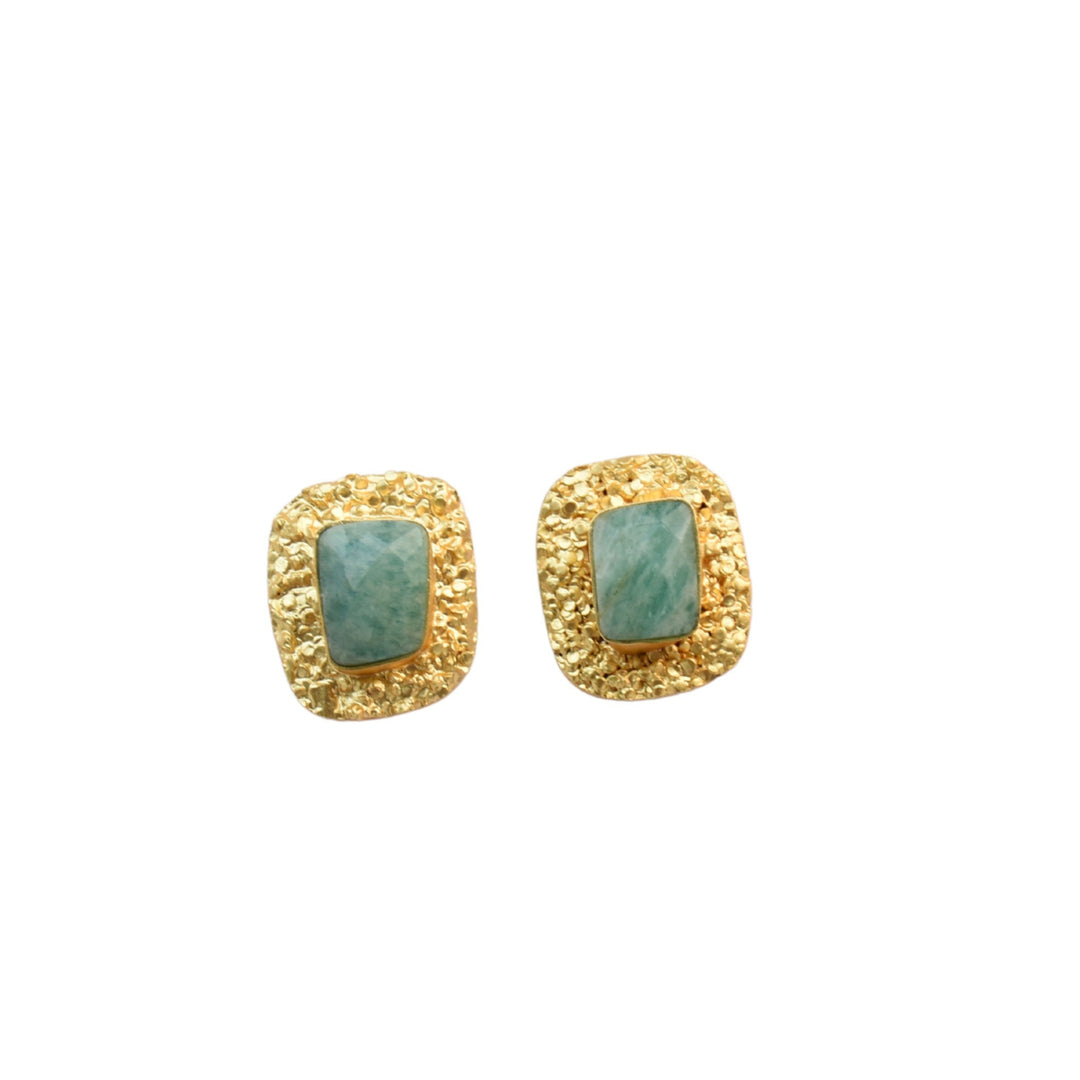 minimalist jewelry earring studs